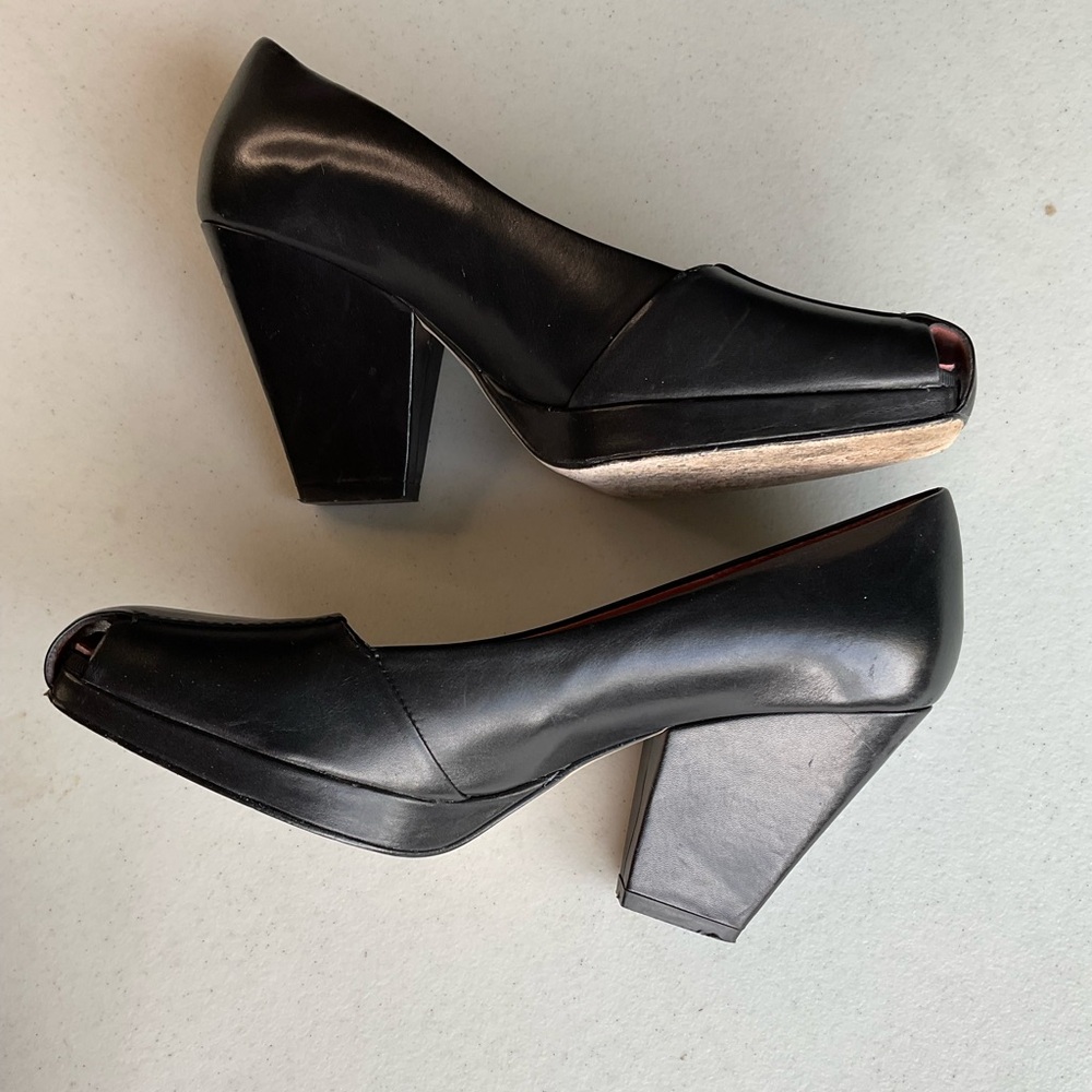 Leather Black square Toe Women's heels Shoes size 9